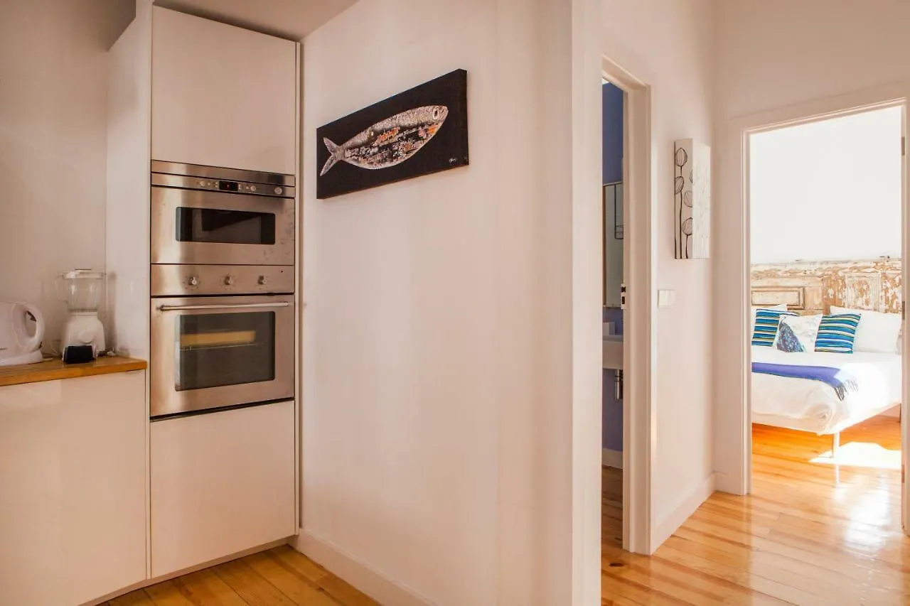 Cozy 1St Floor Flat Central Chiado District With Balconies And Ac 19Th Century Building Lisbon Apartment