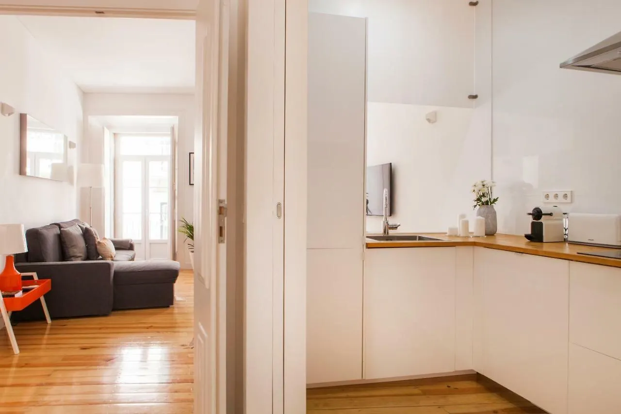 Cozy 1St Floor Flat Central Chiado District With Balconies And Ac 19Th Century Building Lisbon 0*,  Portugal